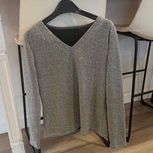 Chic Silver Novant V-Neck Blouse- size M